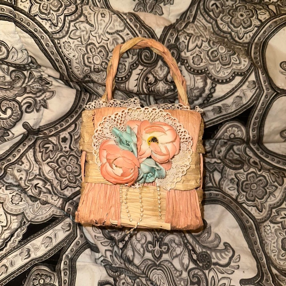 Floral Straw Handbag/Easter Basket